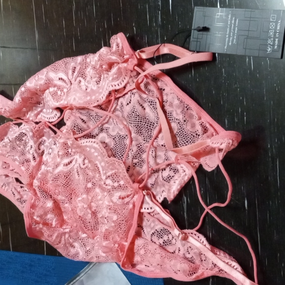 Lingerie medium size pink